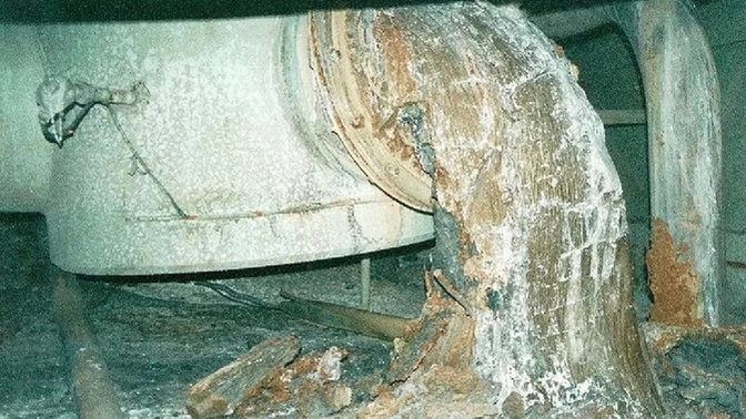 Is there any meaningful difference between Chernobyl corium and Trump?