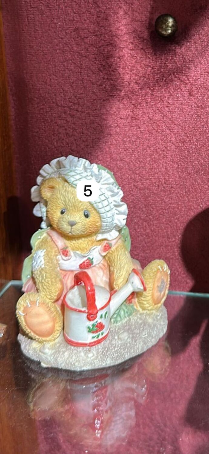 How do I choose between these two gifts when I’m undecided?