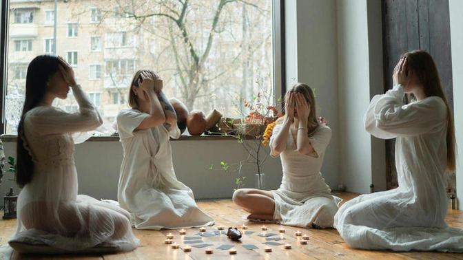 How can I share my Wiccan beliefs with my daughter without pressuring her?