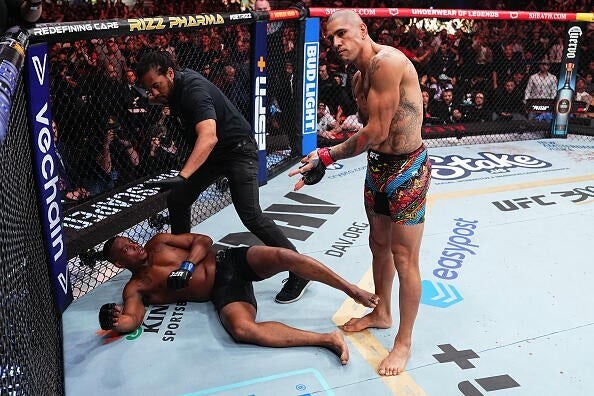 Alex Pereira vs Ciryl Gane whos your pick?