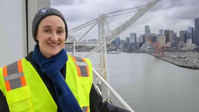 Katie Wilson wants to take down the city's surveillance cameras because it's not fair to the thugs beating the elderly. Aren't liberals awesome?