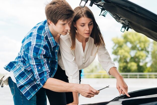 Do you think men expect intımacy in return when they help a girl?