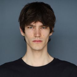 Girls, how many of these guys do you consider to be conventionally attractive?