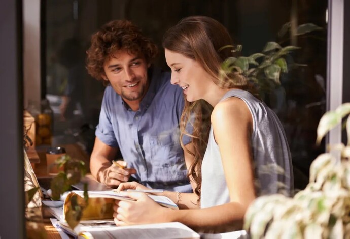 Seeing A Stranger While Both Of You Happen To Fancy The Other. Feel Free To Share Your Experience?
