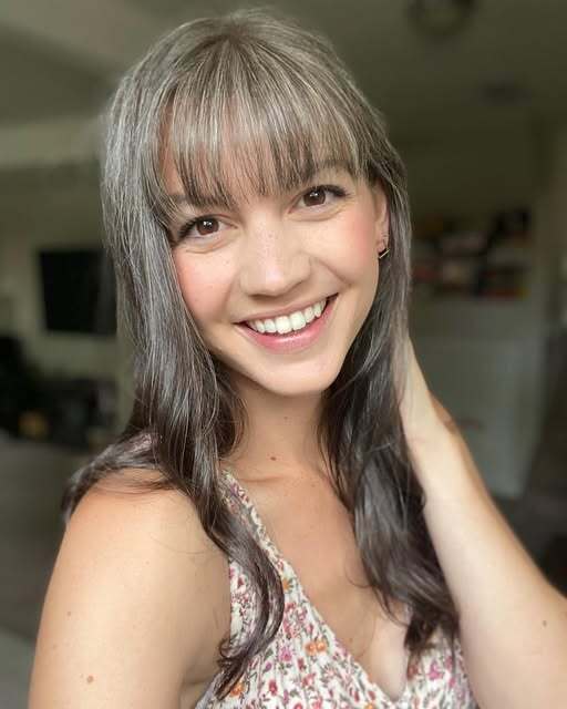 Isnt it hot when girls start going gray early?