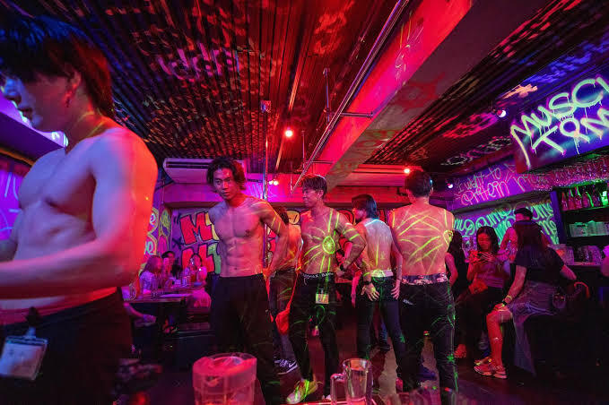 Do you like mens dance clubs?