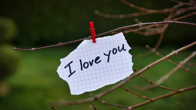 What actually makes a guy say 'I love you' for the first time?