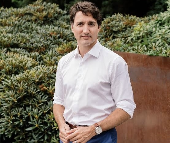 Who is the first celebrity from Canada that comes to your mind after reading this question?