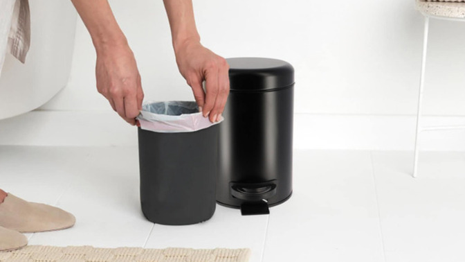 Do you have one of those mini trash bin's in your bathroom?