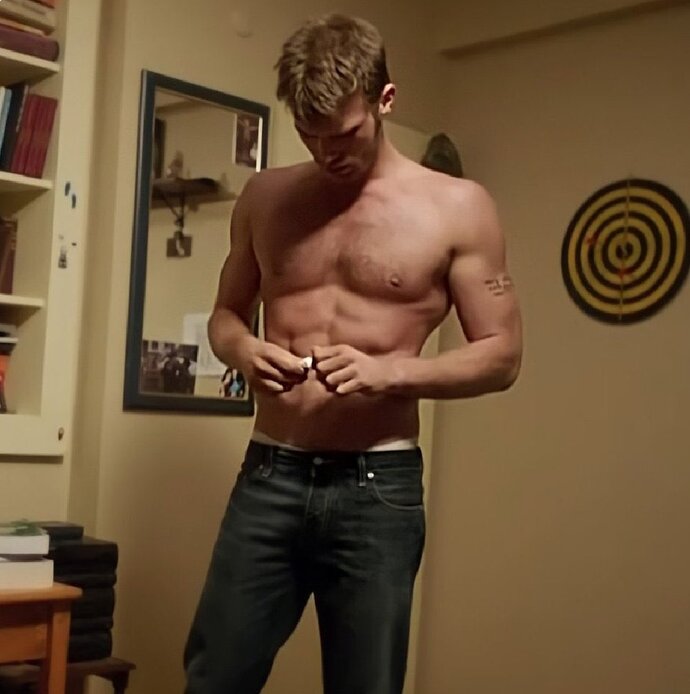 Would you rather bulk or stay lean year-round?