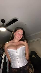 Do you like bustier/corset style tops?