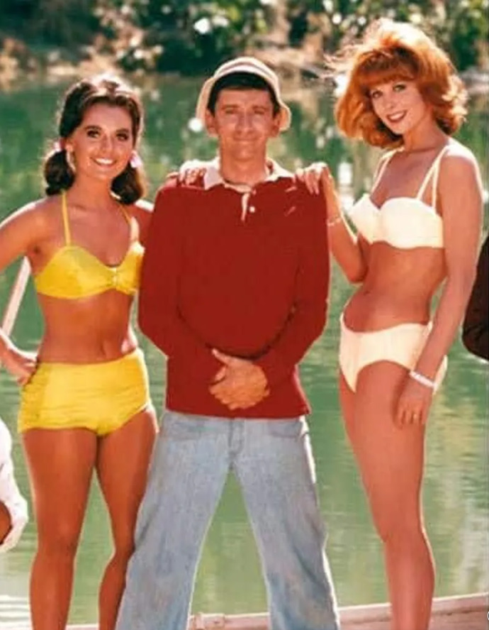MaryAnn, Gilligan, Ginger