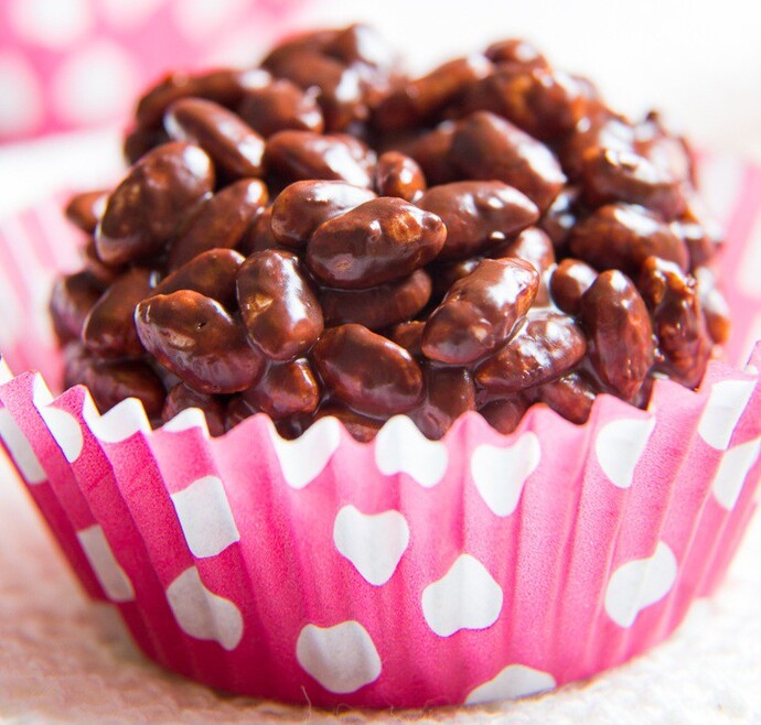 Chocolate rice crispies or cornflake clusters?