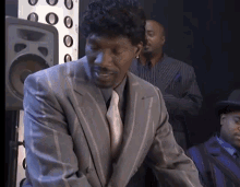 Whats the last knee slappingly hilarious thing you have seen or heard recently?