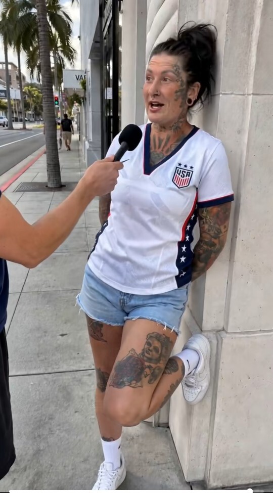 What do you think about her fashion style and outfit?
