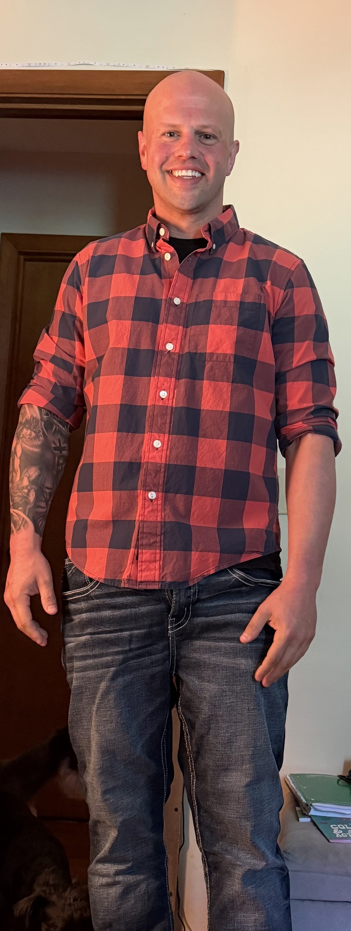 Are my looks why I can’t get or keep a pretty woman, and which photo works best?