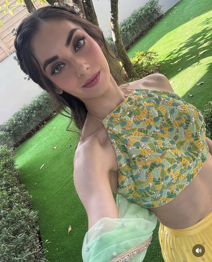 Is this Indian girl considered attractive?