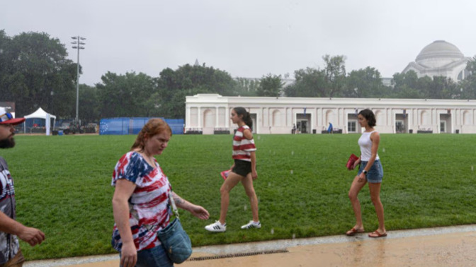 Could Trump's "Great American State Fair" possibly be any more pathetic?