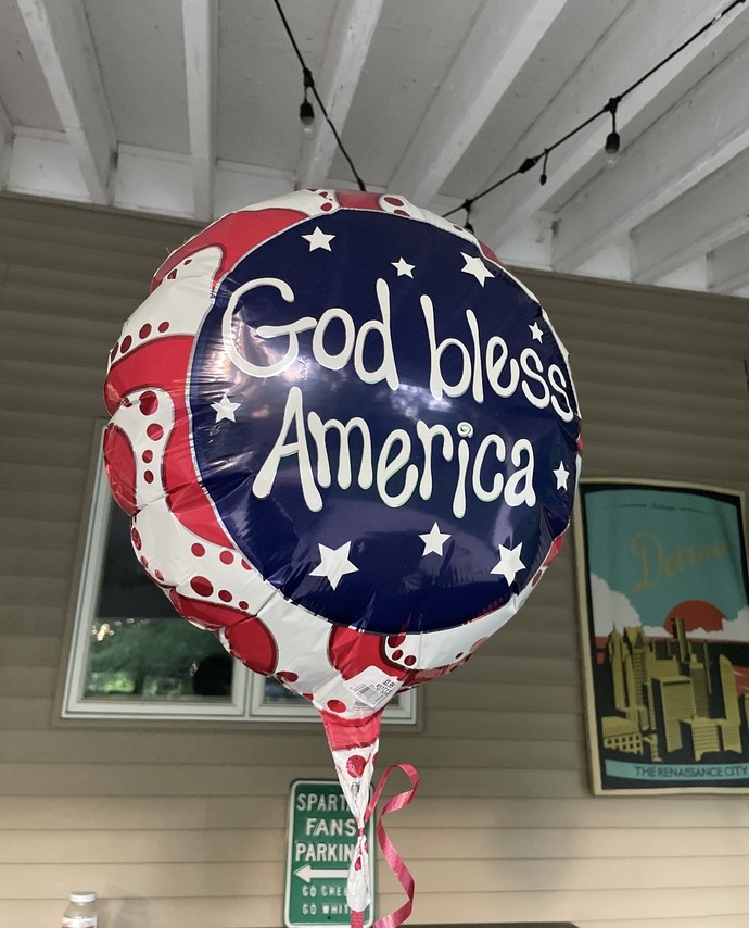 Was my mom wrong to buy a ‘God Bless America’ balloon, or did that stranger cross a line?