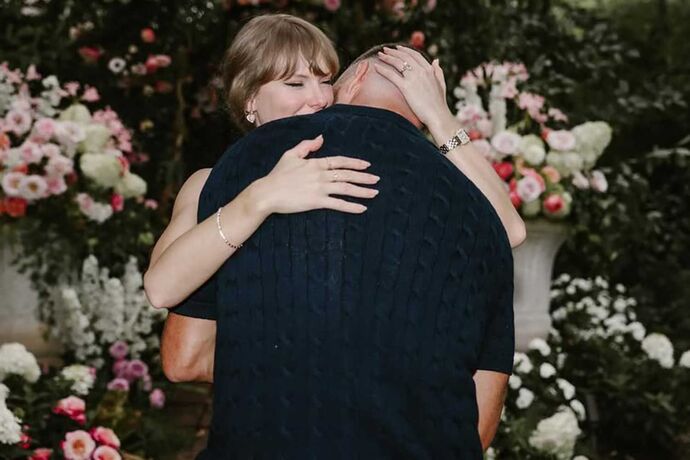 What unique grand finale should Travis and Taylor do at their wedding?