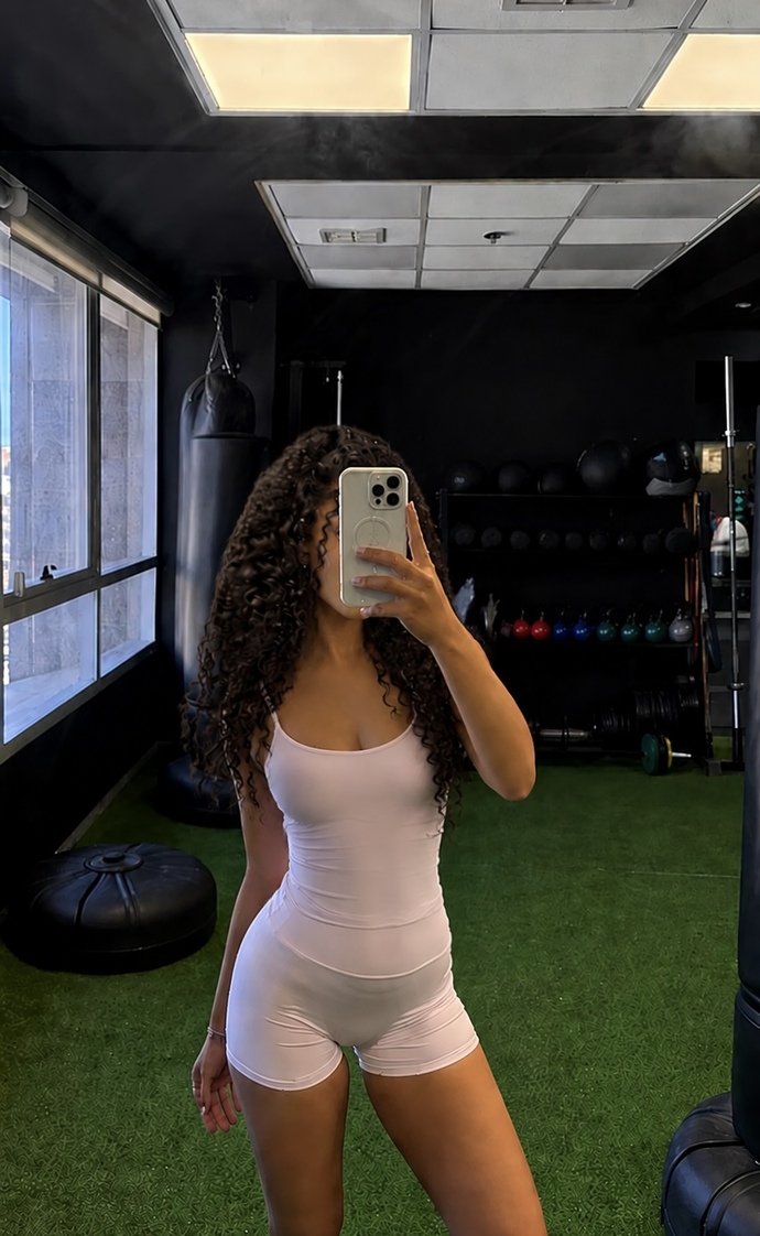 Is this too revealing to post as an Instagram story?