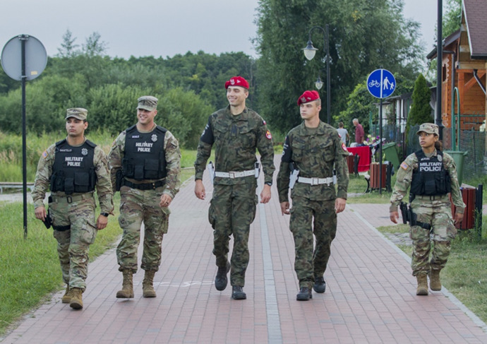 Why do American men seem a bit small/shorter compared to Northern Europeans?