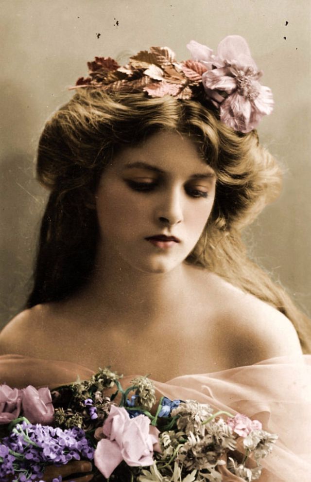 Why do people in 1800s and early 1900s photos look so unattractive?