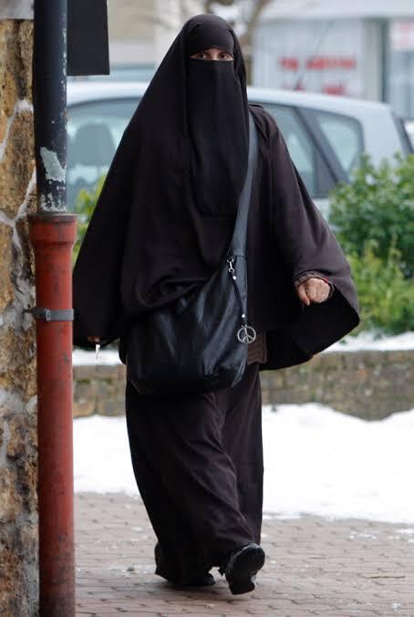 What do you think about women who wear the veil?
