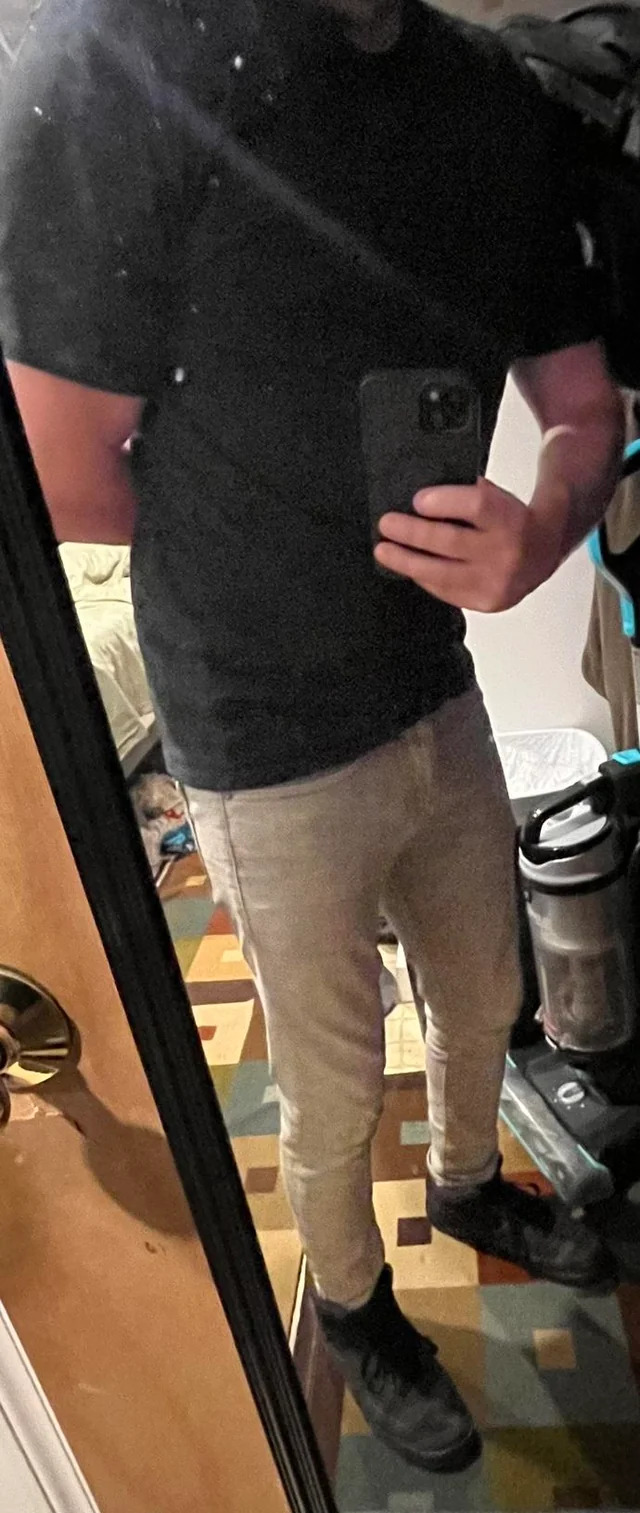 Do light wash jeans look too loud and attention-grabbing?