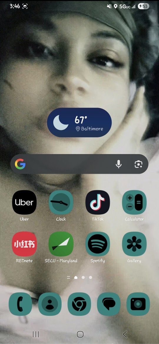 Why do so many people keep such cluttered, folder-heavy home screens?