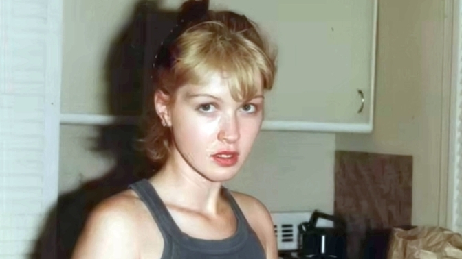 Can you guess who this woman in the 1974 picture is?