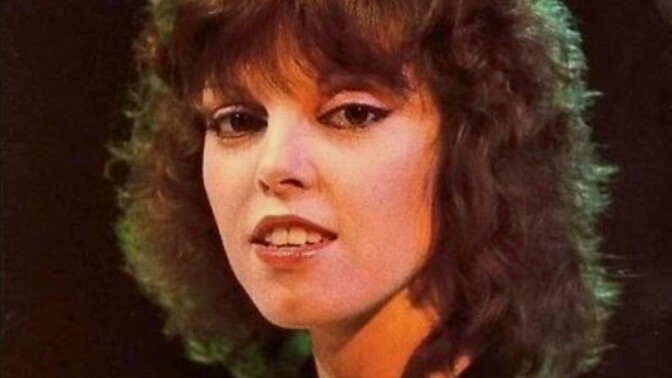 Do you like Pat Benatar’s music and her overall style?