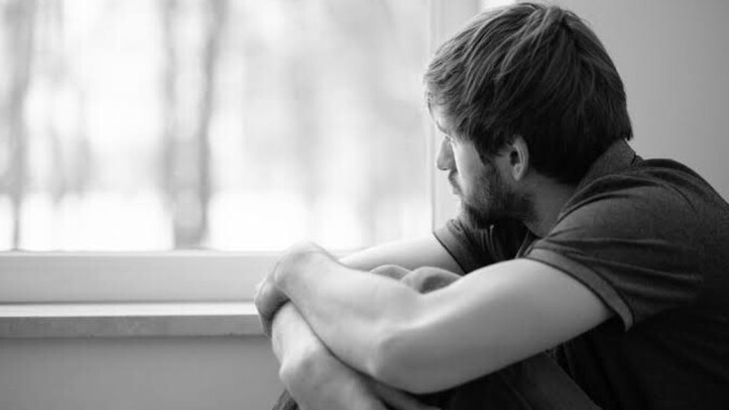 Does a man asking for emotional support make him less attractive?