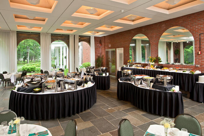 What type of buffet do you enjoy the most and why?