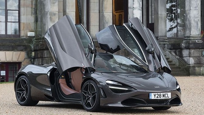 How does this car look?