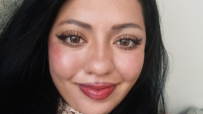 Do you reuse your best profile picture across all social media apps?