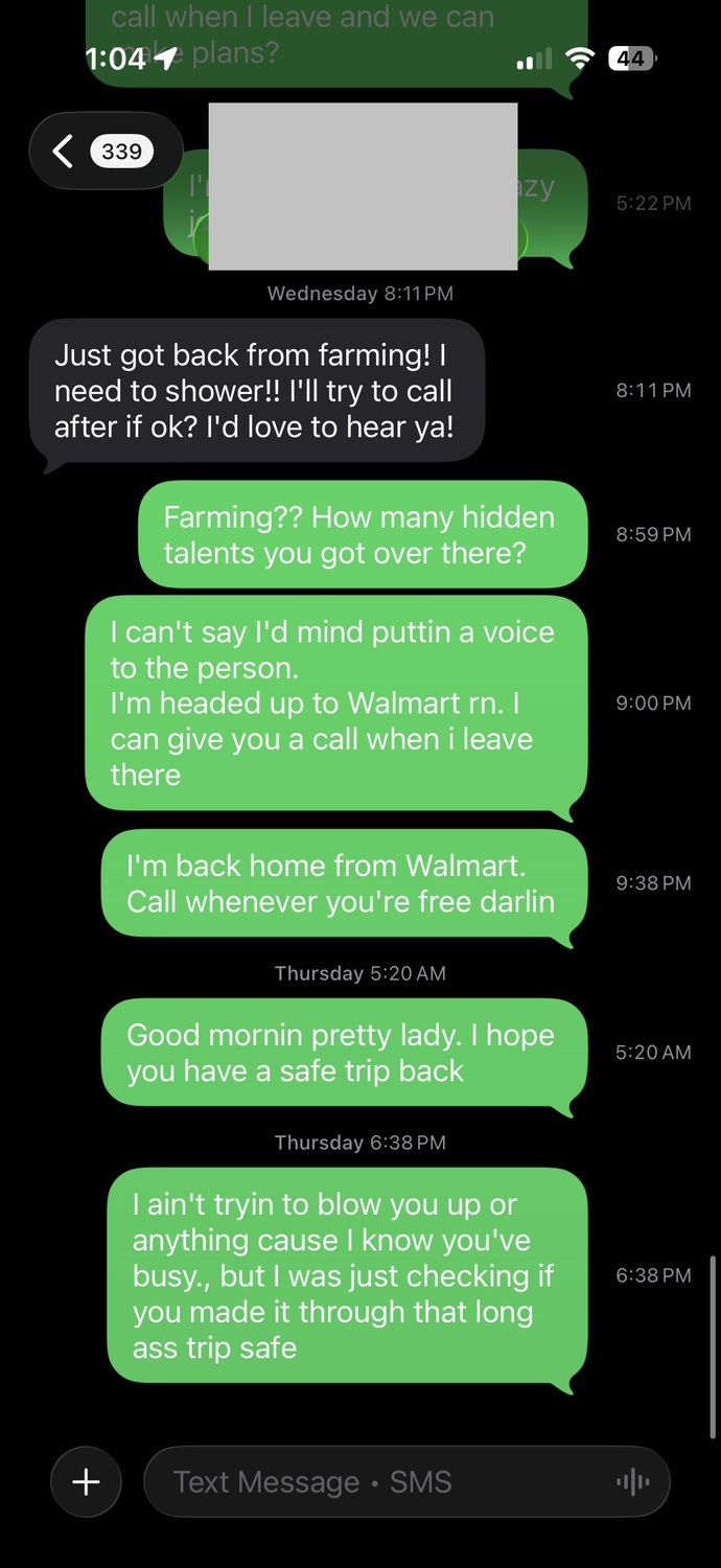 Ladies, can you spot what changed in her texting and interest?