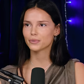 Are people universally attractive or is beauty purely subjective?