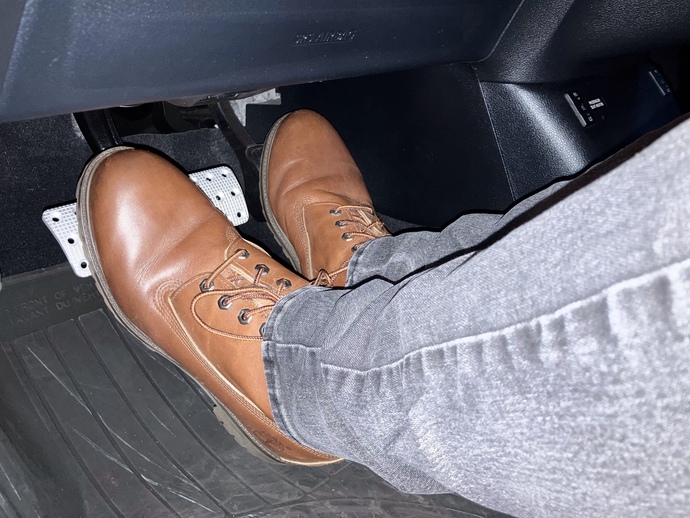 Does anybody drive with both feet in an automatic car?