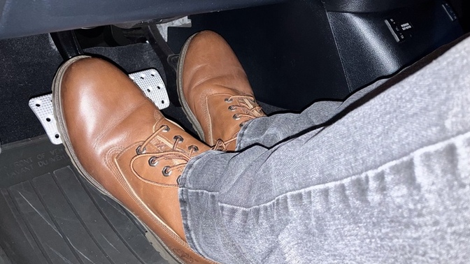 Does anybody drive with both feet in an automatic car?