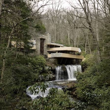 Do you like weird, unusual, or different house designs? What’s your favorite type of house design?