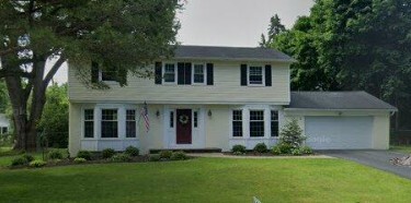 Do you like weird, unusual, or different house designs? What’s your favorite type of house design?