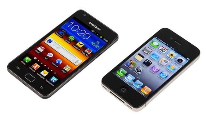Do you prefer compact phones over today’s big smartphones?