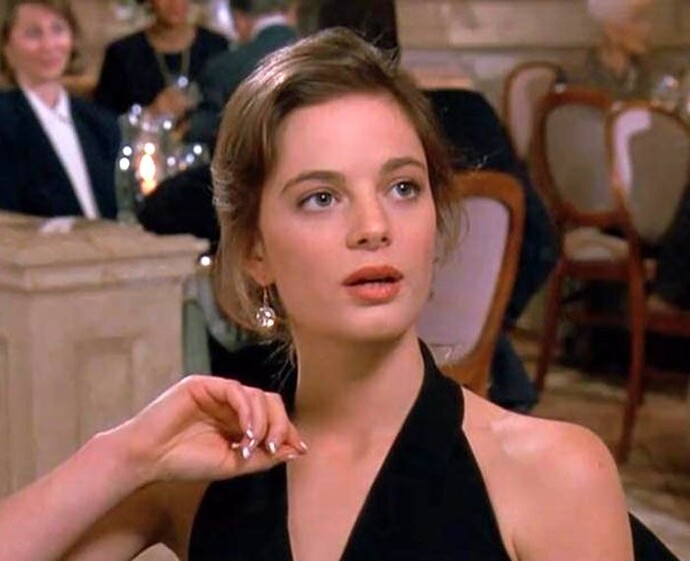 Which decade had the hottest female leads overall on screen?