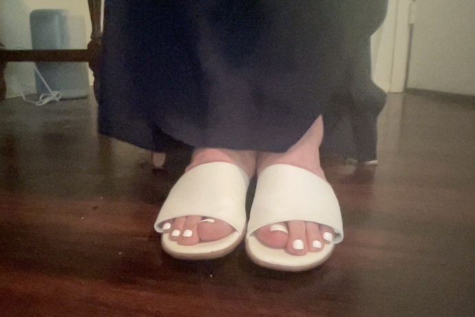 What should I choose for my toes in early fall?
