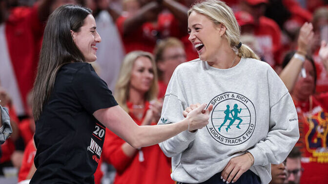 What should Caitlin Clark do now that Sophie Cunningham is leaving the team?