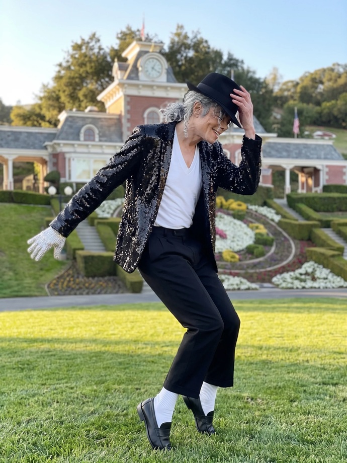 If Michael Jackson were alive in 2026 at 68, would he still be performing?