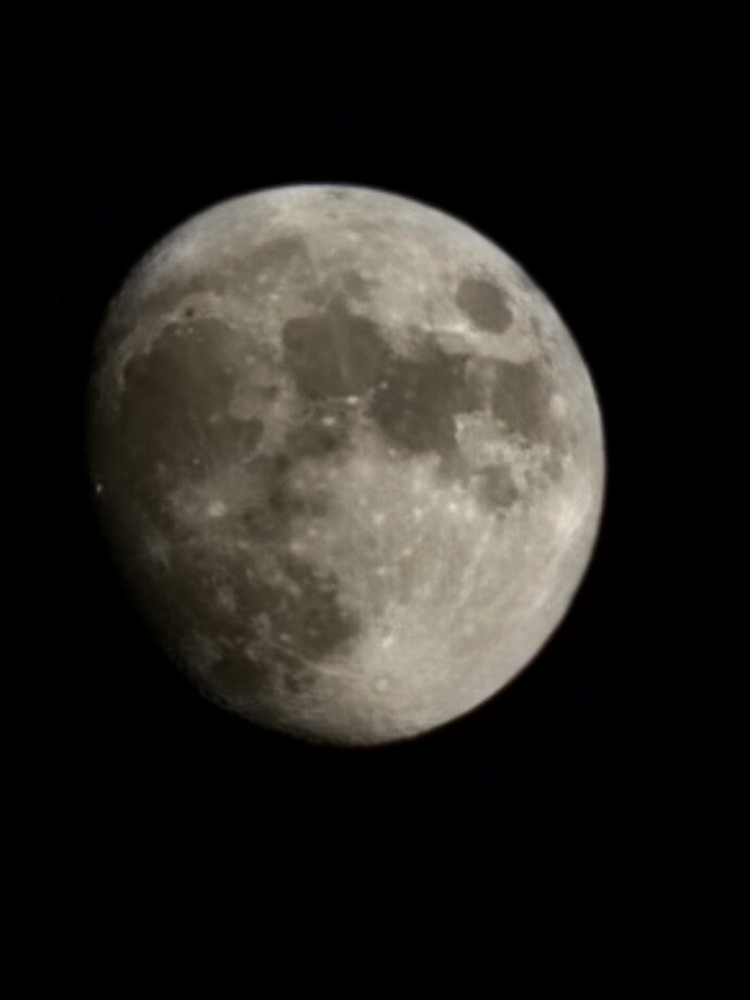 Do you ever get good pictures of the moon?