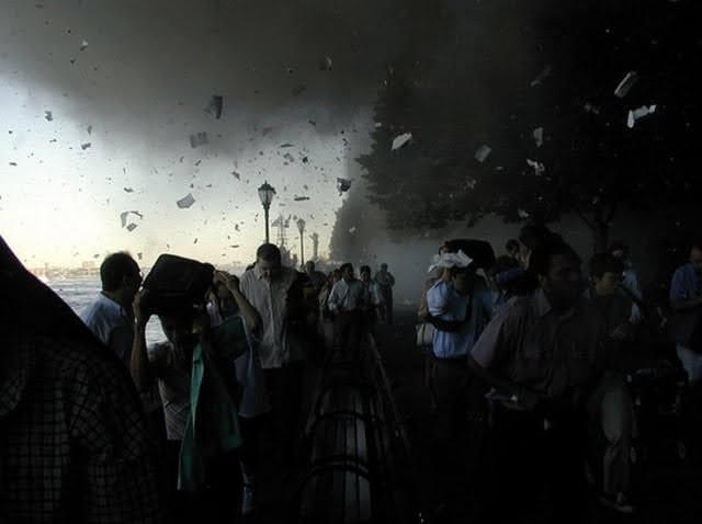 New Yorkers escaping the cloud of dust on 9/11