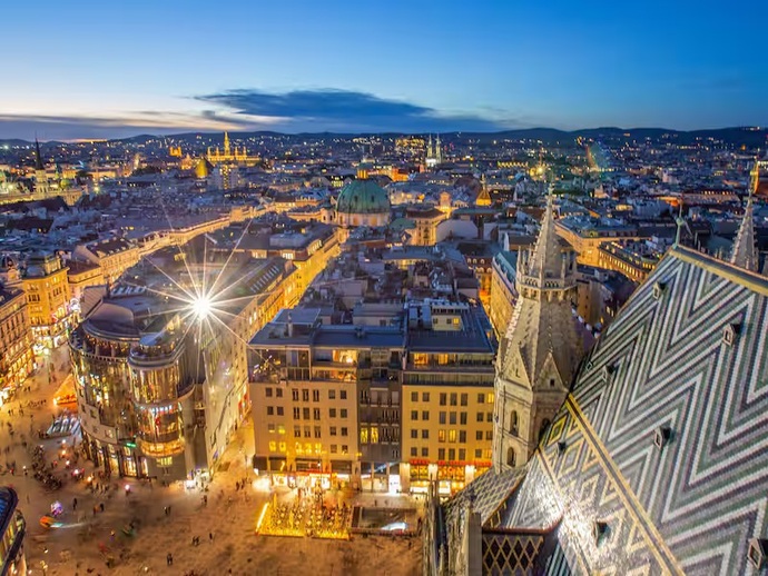 Would you prefer to go on holiday to Austria or Australia?